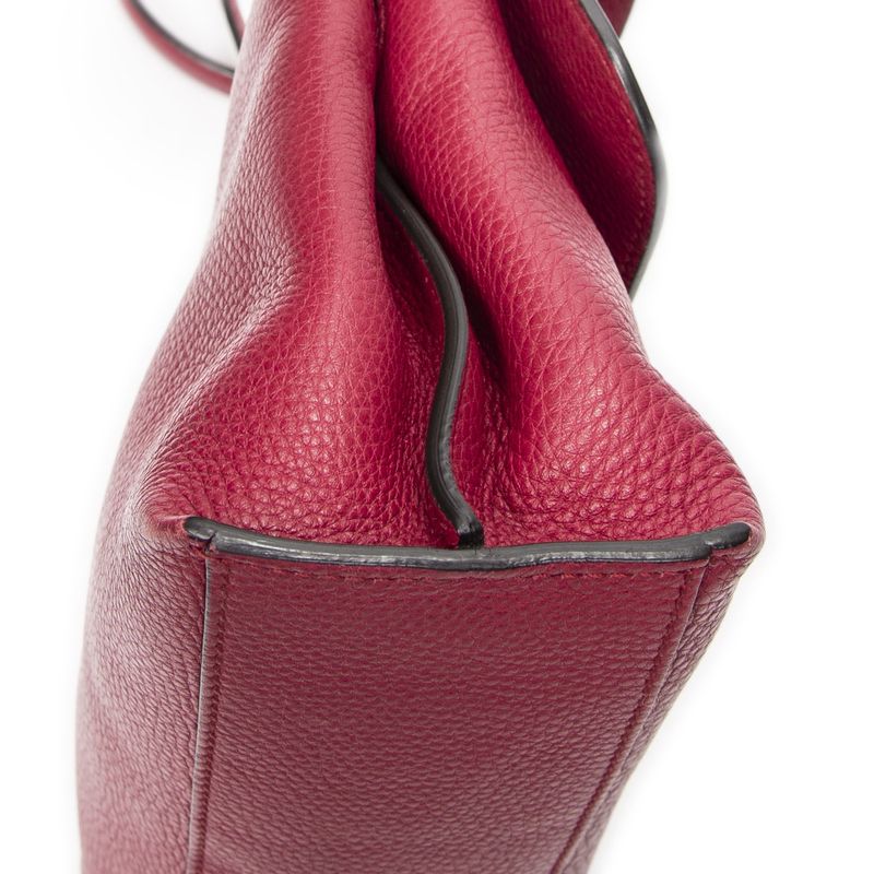 Gucci Fuchsia Pink Grain Calfskin Leather Shoulder Bag