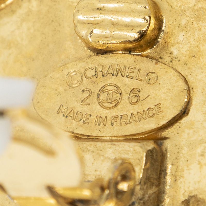 Chanel Large CC Round Clip on Earrings Gold Plated