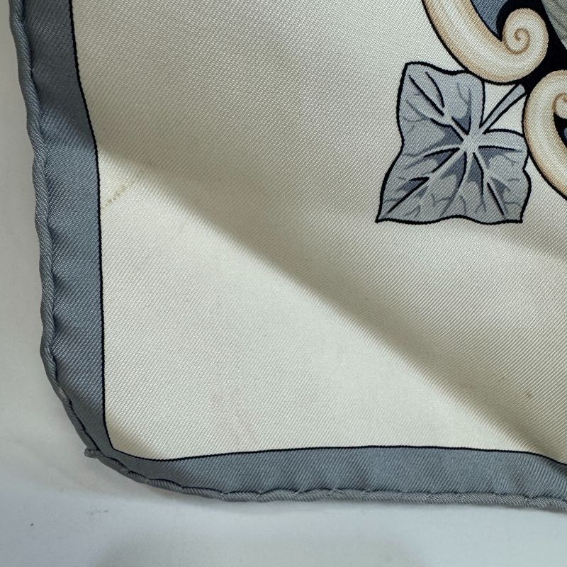 Hermes Carre 90 Scarf