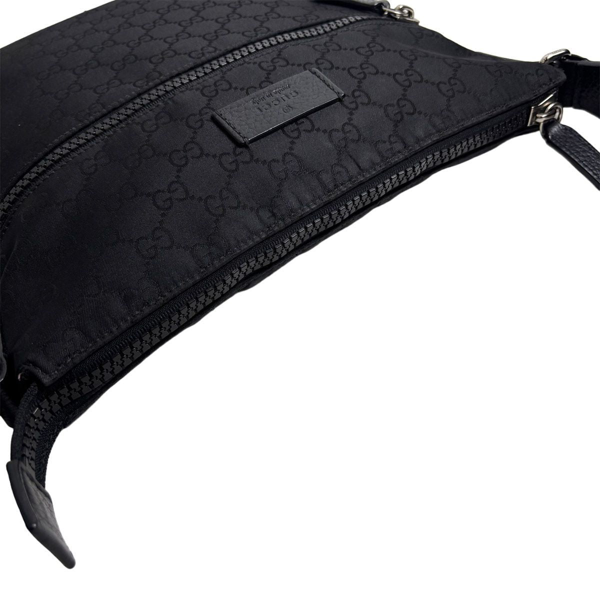 Gucci Shoulder Bag GG Nylon Black — view 5