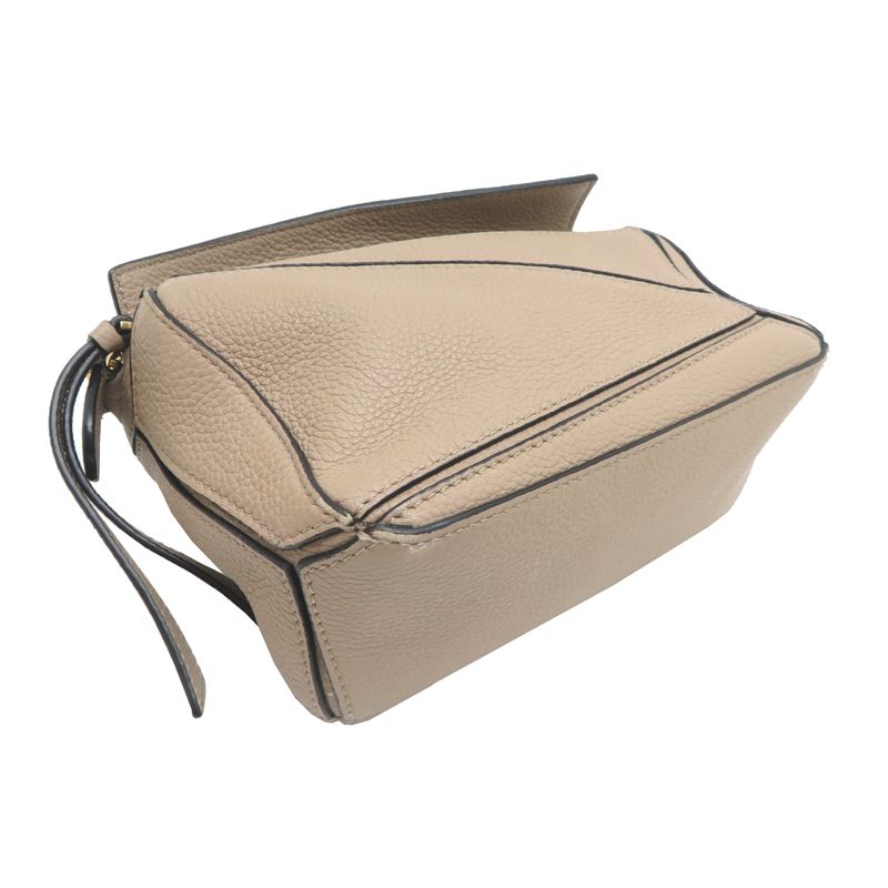 Loewe Handbag Leather Beige