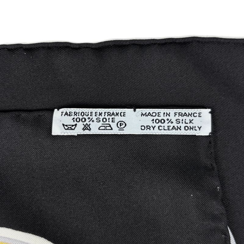 Hermes Carre 90 the Bull & Mouth Regents Circus Piccadilly Mail Scarf Black Multi-color
