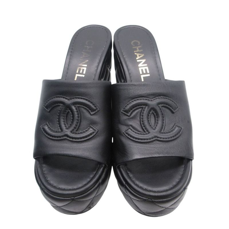 Chanel Sandals CC Logo Quilted Thick Sole Mule Lambskin Black
