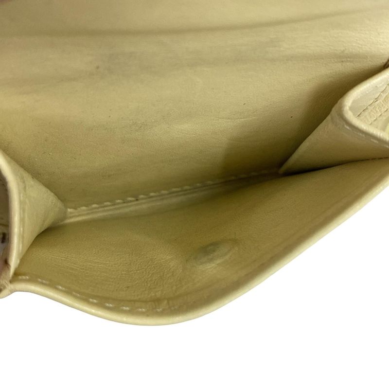 Louis Vuitton Bifold Wallet Monogram Vernis Bloom Soft Beige Leather