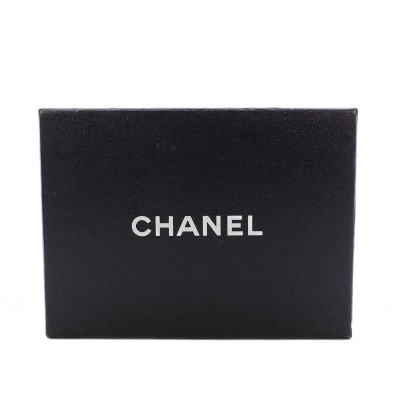 Chanel Quilted Lambskin Bifold Wallet CC Logo Bordeaux