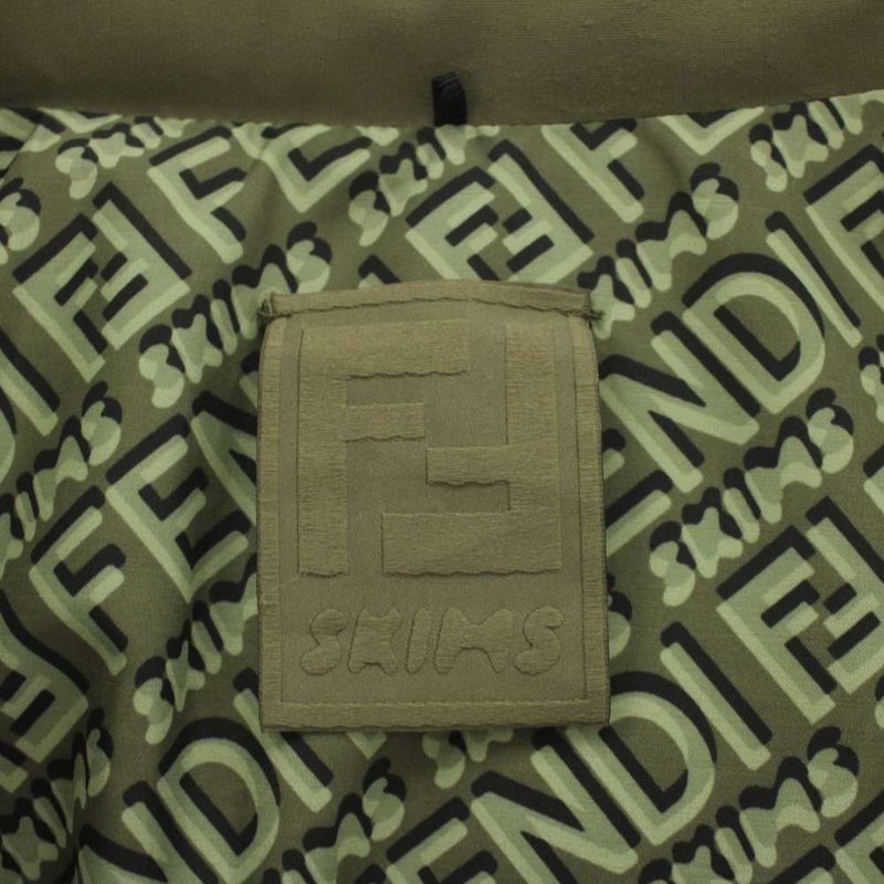 Fendi Skims Down Jacket Logo All Over Pattern S Khaki Agnr