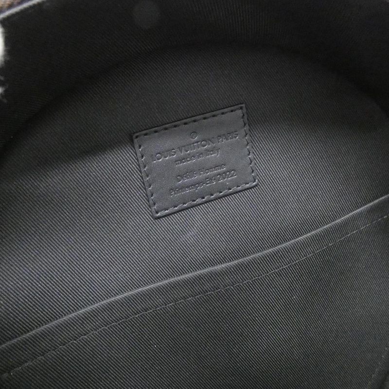 Louis Vuitton Monogram Wheel Box Shoulder Bag Marron Black
