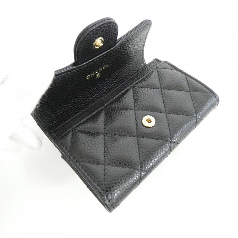 Chanel Timeless Classic Caviar Grained