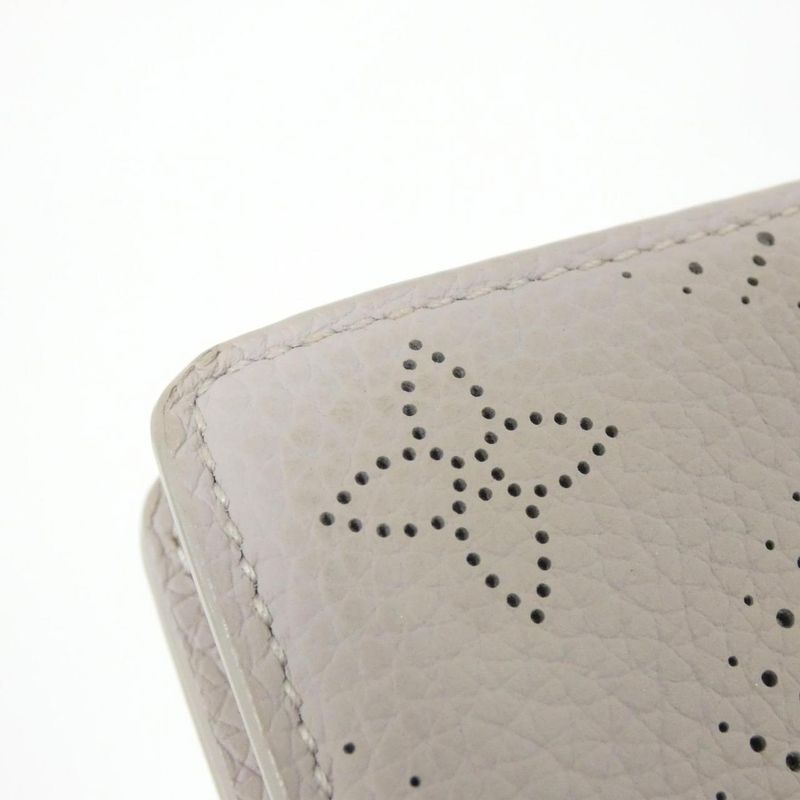 Louis Vuitton Mahina Portefeuille Wallet Brume Gray