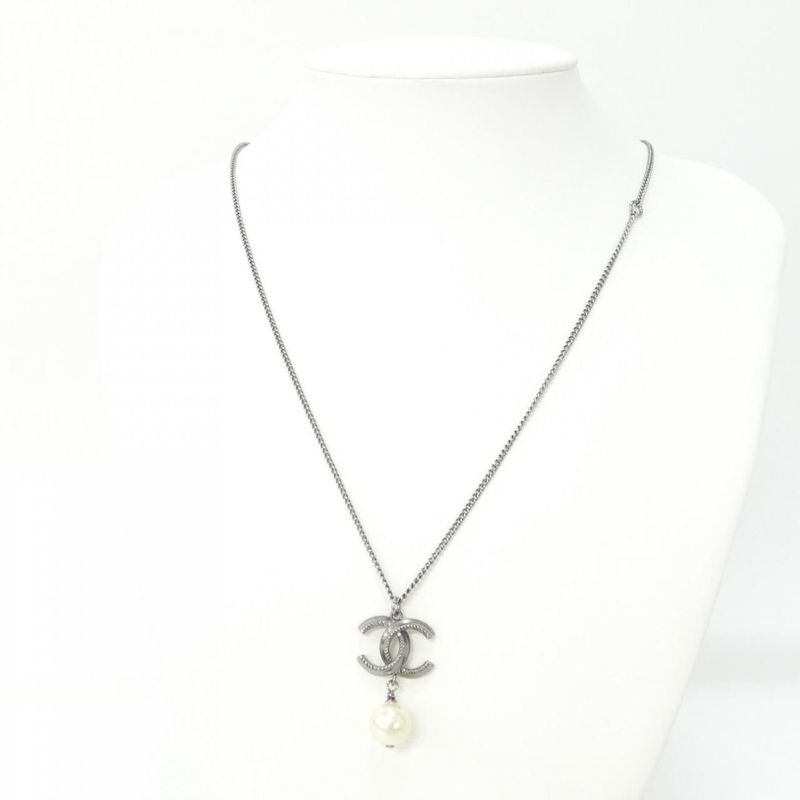 Chanel Necklace White