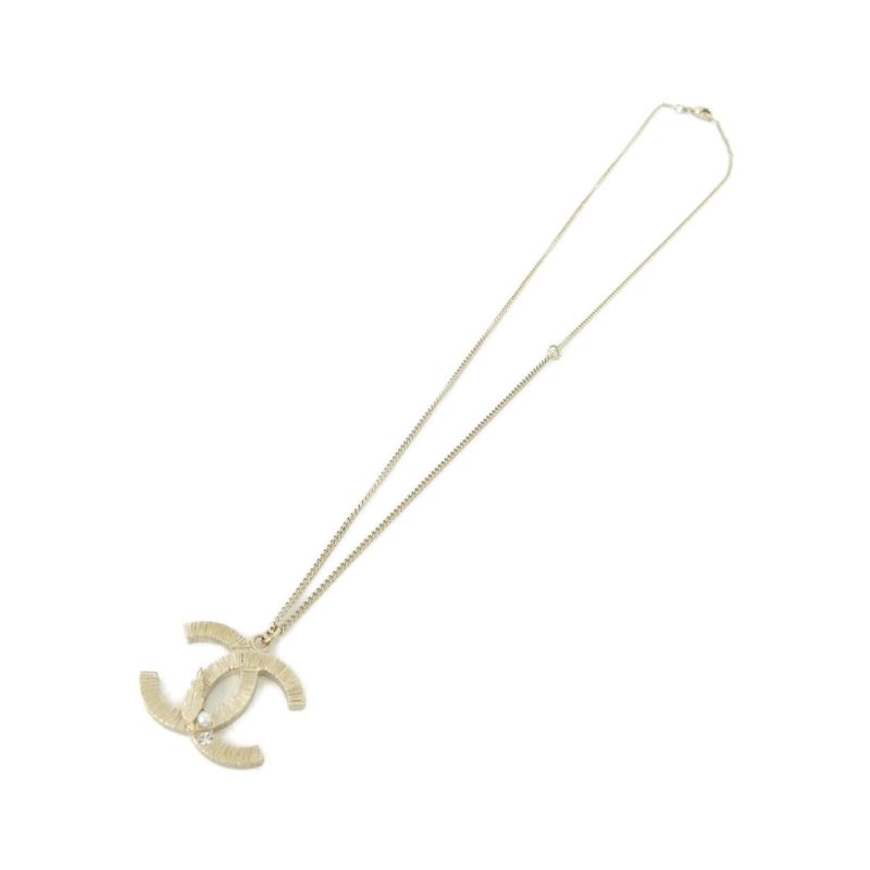 Chanel Necklace White