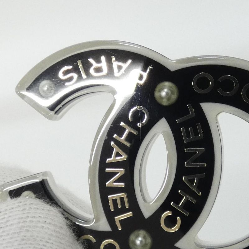 Chanel Brooch Black