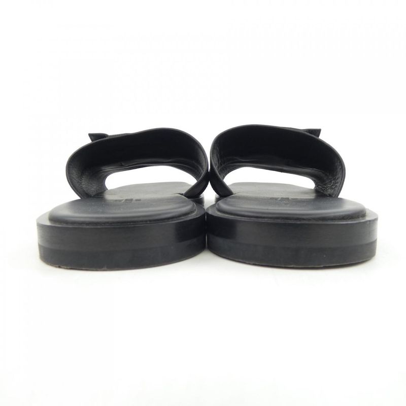 Hermes Gabriel Kelly Buckle Sandals