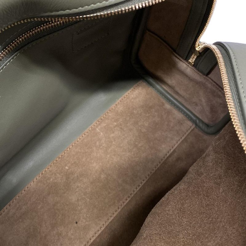 Loewe Handbag Amazona 19 Square Green