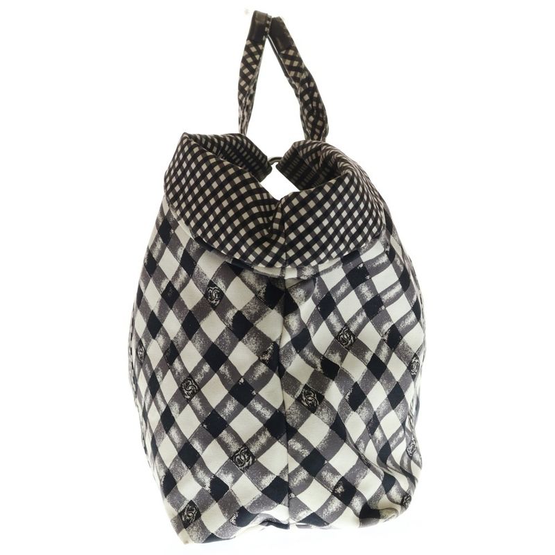 Chanel Cruise Canvas Black White