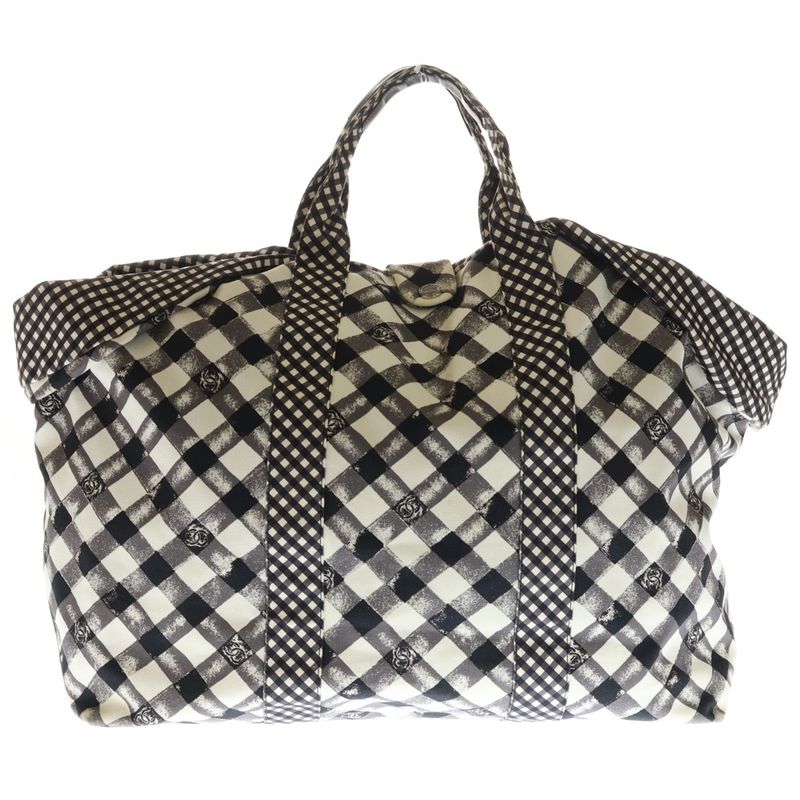Chanel Cruise Canvas Black White