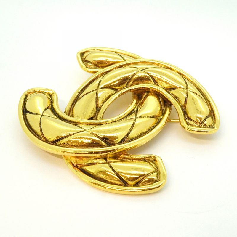 Chanel Brooch CC Logo Quilted Gold Plated