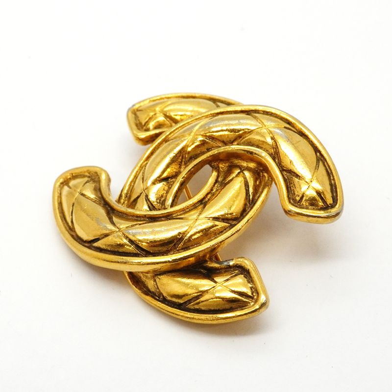 Chanel Brooch CC Logo Quilted Gold Plated