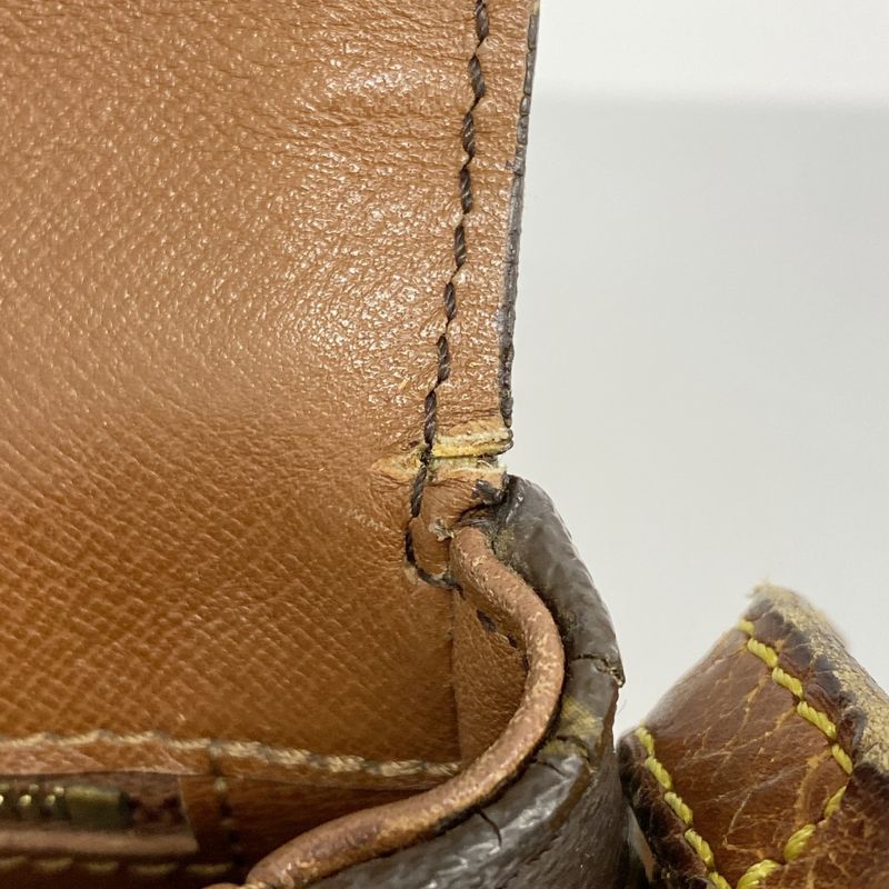 Louis Vuitton Shoulder Bag Monogram Cite MM Brown T-Shirt