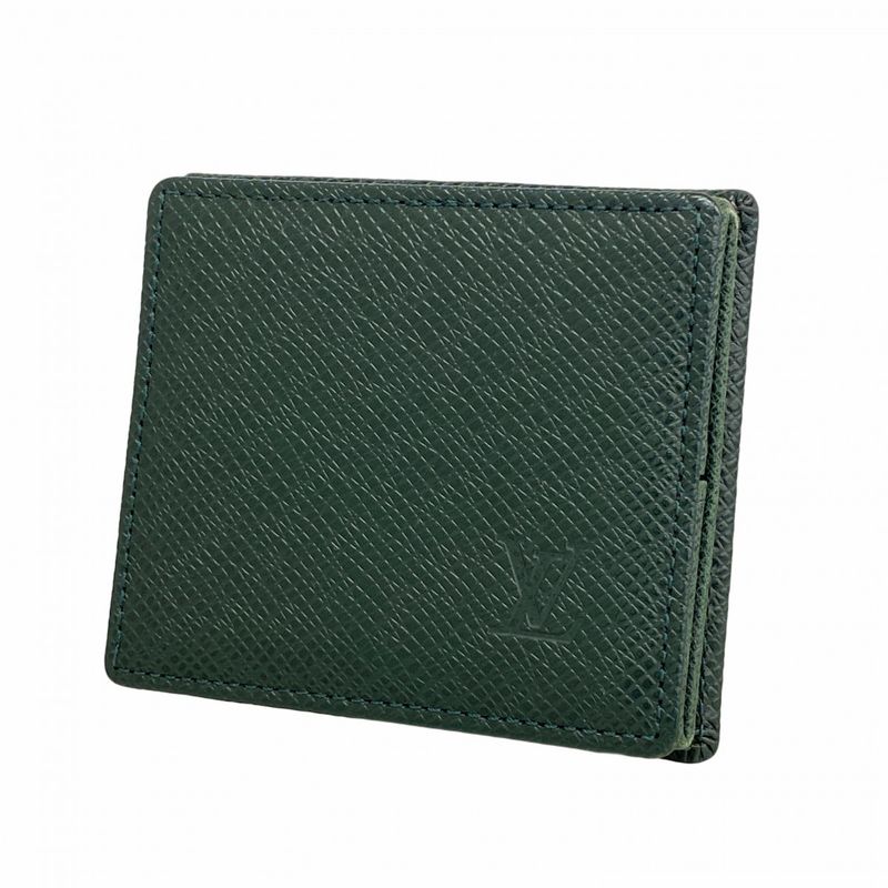 Louis Vuitton Coin Case Taiga Porte Monebo Watt Epi Sea