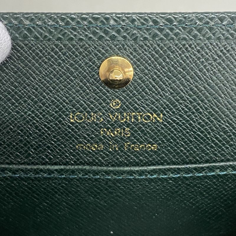 Louis Vuitton Coin Case Taiga Porte Monebo Watt Epi Sea