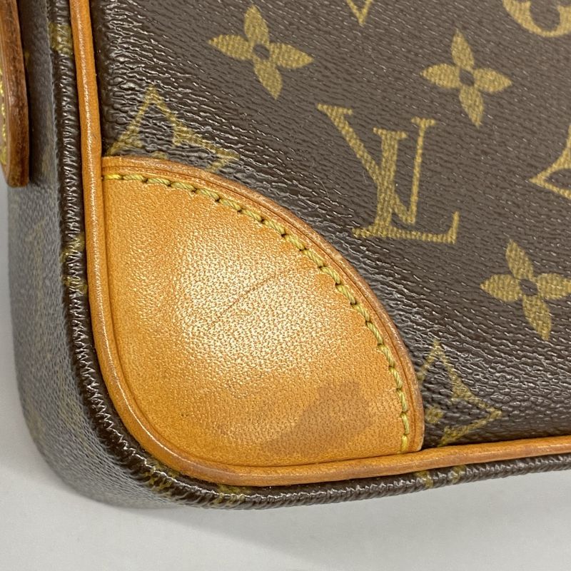 Louis Vuitton Shoulder Bag Monogram Trocadero 27 Brown