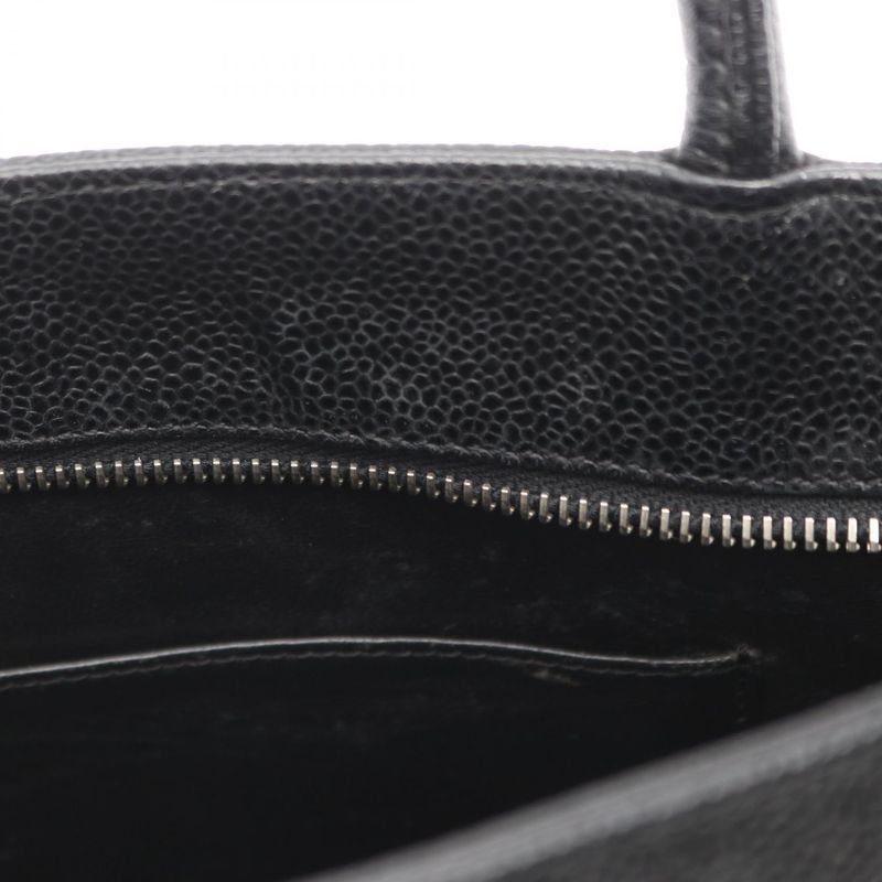 Chanel Tote Medallion Black Leather
