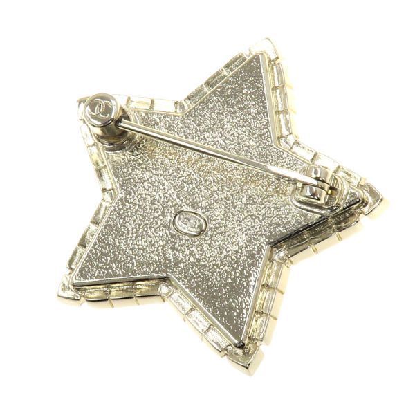 Chanel Brooch Gold Plated