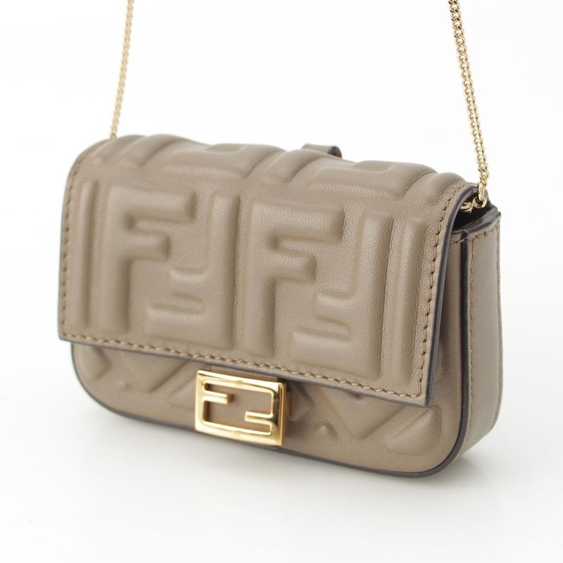 Fendi FF Zucca Mamma Bucket Leather Gold Chain Shoulder Bag Pouch Beige