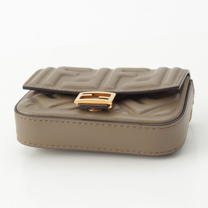 Fendi FF Zucca Mamma Bucket Leather Gold Chain Shoulder Bag Pouch Beige