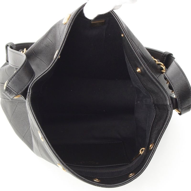 Chanel Shiny Lambskin Large Bucket Shoulder Bag Black