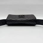 Chanel Shoulder Bag Lambskin Quilted CC Logo Black Leather — view 5