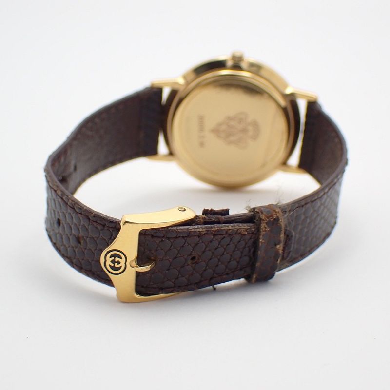 Gucci Round Watch Leather