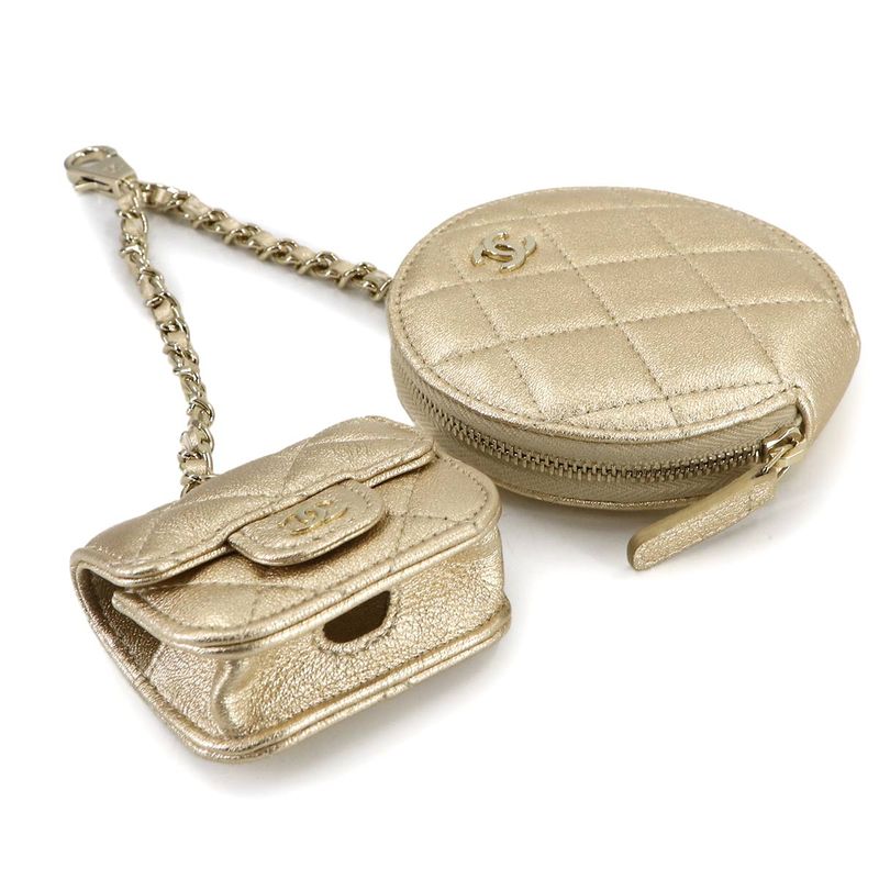 Chanel Quilted Coin Case Airpods Pro Leather Metallic