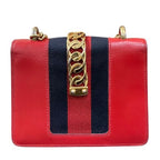 Gucci Sherry Shoulder Bag — view 2