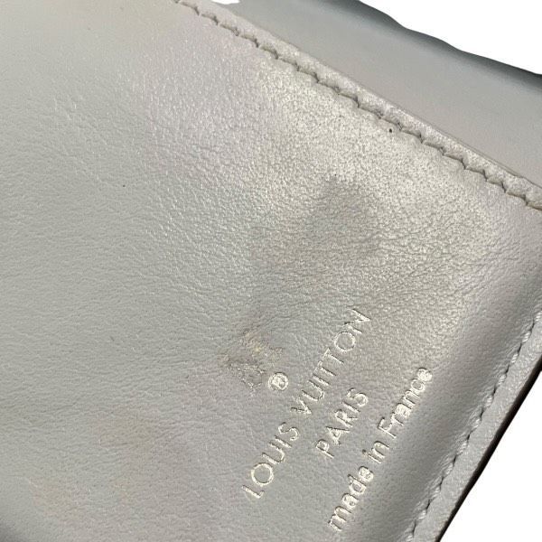 Louis Vuitton Mahina Portefeuille Color Bifold Wallet Pale Blue — view 9