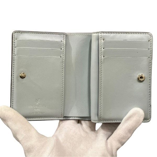 Louis Vuitton Mahina Portefeuille Color Bifold Wallet Pale Blue — view 3