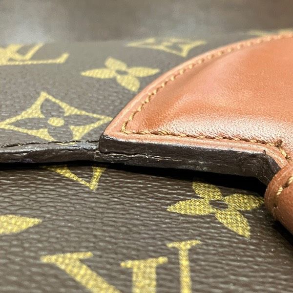 Louis Vuitton Monogram Chaillot Clutch — view 8