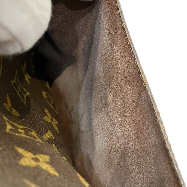 Louis Vuitton Monogram Saint Cloud GM Shoulder Bag — view 8
