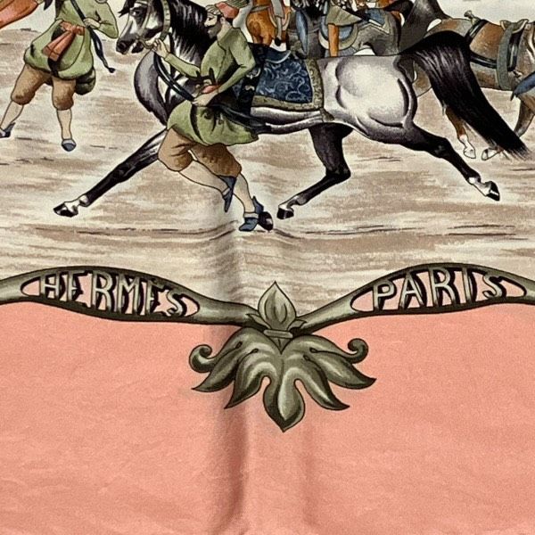 Hermes Carre 90 les Chevaux Des Moghols Mughal Dynasty Horse — view 4