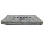Chanel Deauville Pouch Raffia Light Gray — view 3