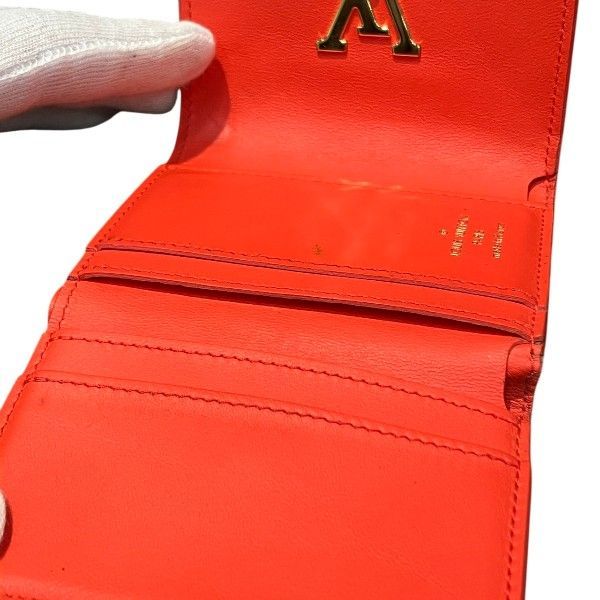 Louis Vuitton Taurillon Portefeuille Capucines XS Trifold Wallet Coral Tahiti — view 9