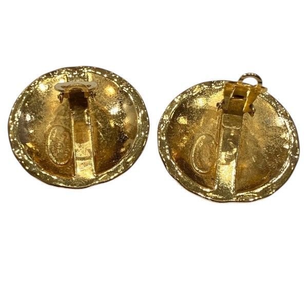 Chanel Quilted CC Logo Gold 23 Vintage Earrings — view 6