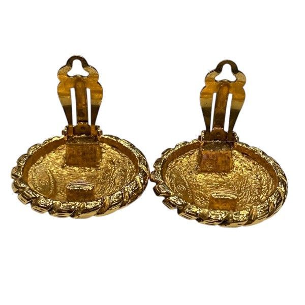 Chanel CC Logo Gold Vintage Earrings — view 4