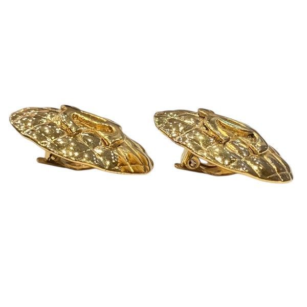 Chanel Quilted CC Logo Gold 23 Vintage Earrings — view 2