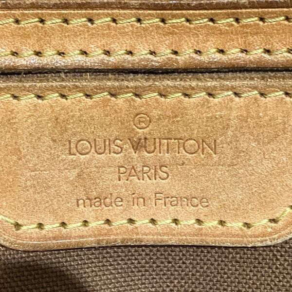 Louis Vuitton Monogram Cabas Mezzo Tote — view 4