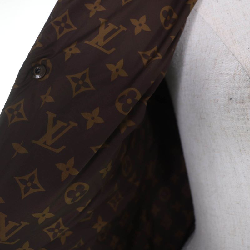 Louis Vuitton Lining Monogram Logo Down Jacket Khaki 34 Coat