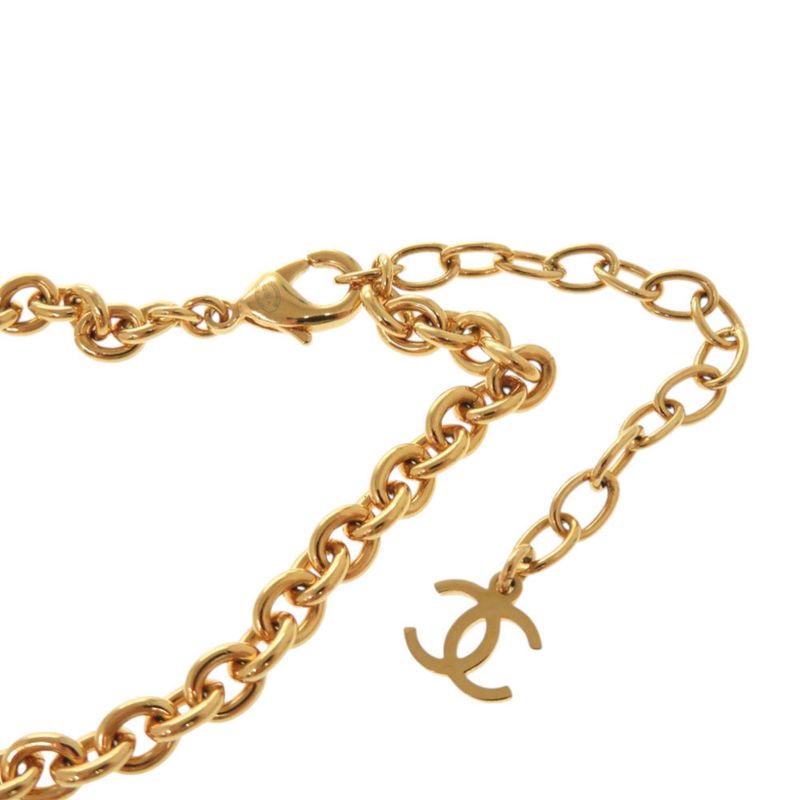 Chanel CC Logo Lion Metal Faux Pearl Gold Necklace