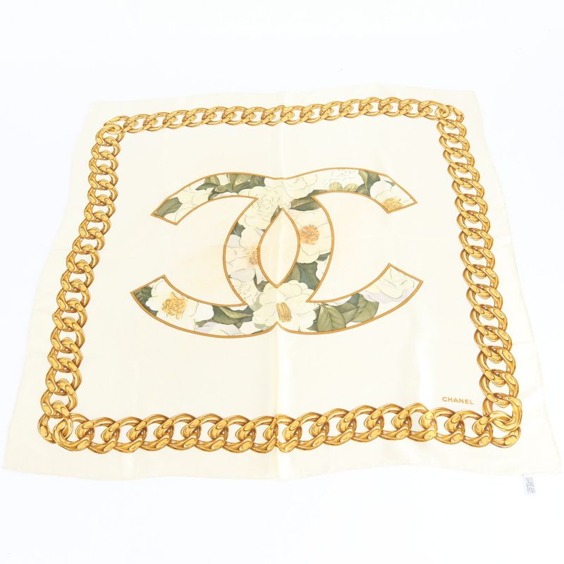Chanel Vintage Tag CC Logo Flower Gold Chain Silk 100% Scarf Rue