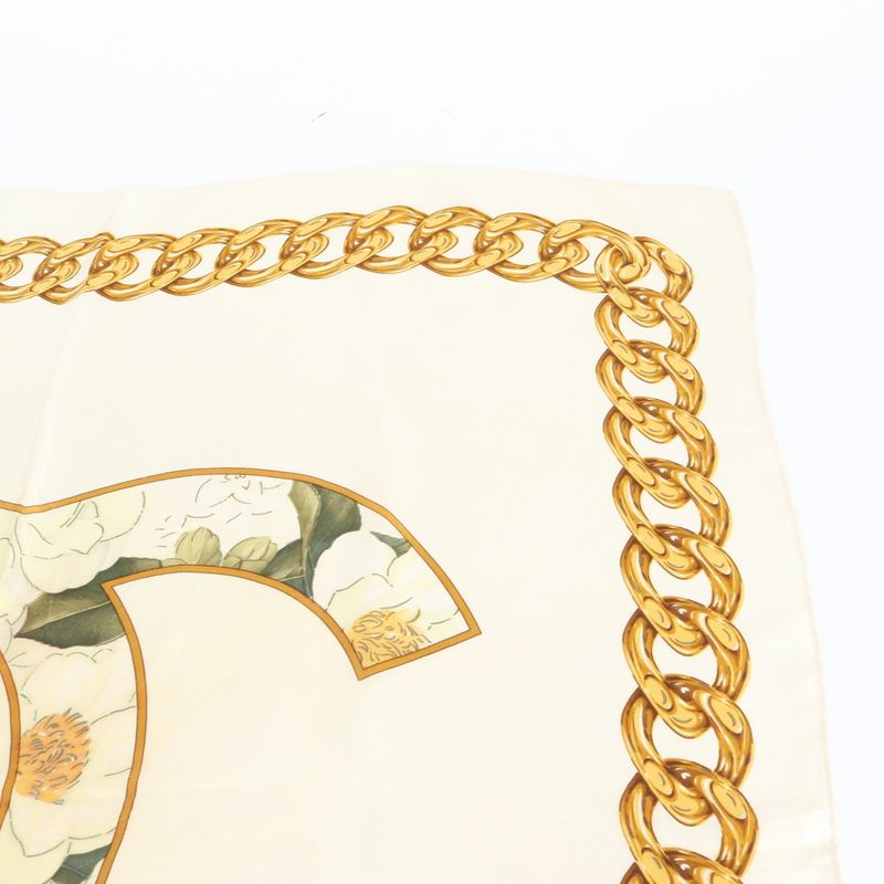 Chanel Vintage Tag CC Logo Flower Gold Chain Silk 100% Scarf Rue